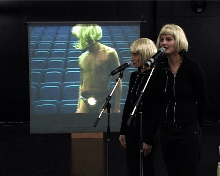 Défilé / M. Jacquelin & O. Darbelley